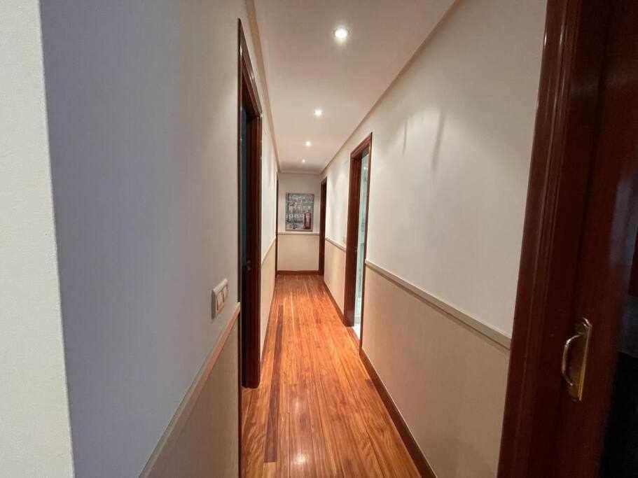 Appartamento Erribera Etxea Amplio Piso Con Parking Bermeo Esterno foto