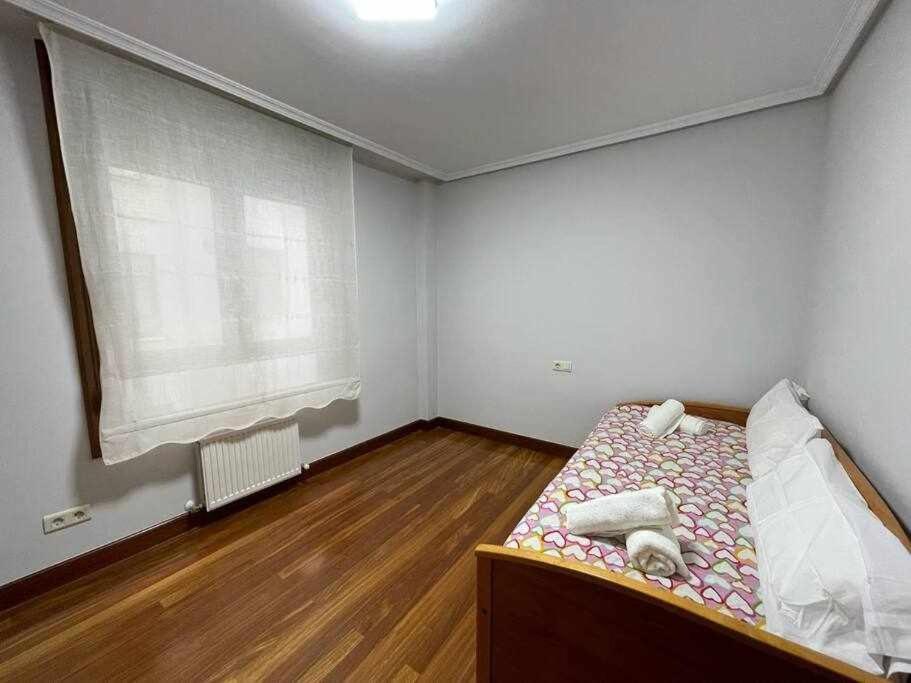 Appartamento Erribera Etxea Amplio Piso Con Parking Bermeo Esterno foto