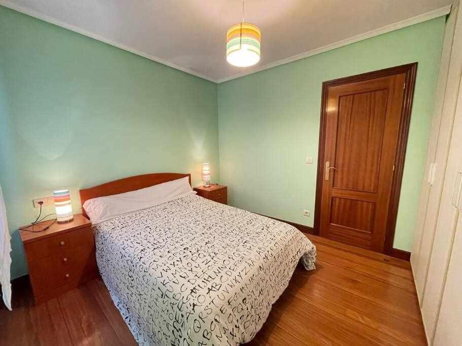 Appartamento Erribera Etxea Amplio Piso Con Parking Bermeo Esterno foto